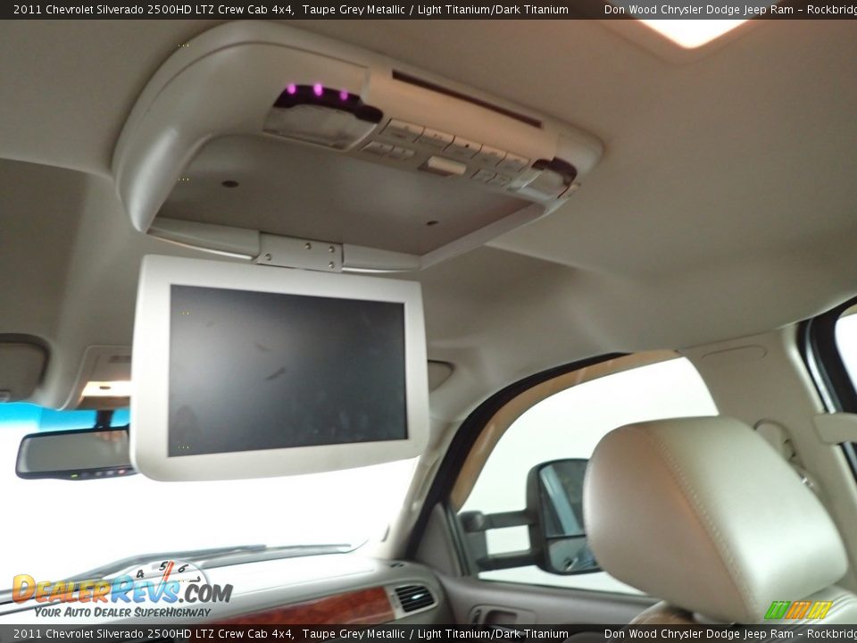 2011 Chevrolet Silverado 2500HD LTZ Crew Cab 4x4 Taupe Grey Metallic / Light Titanium/Dark Titanium Photo #4
