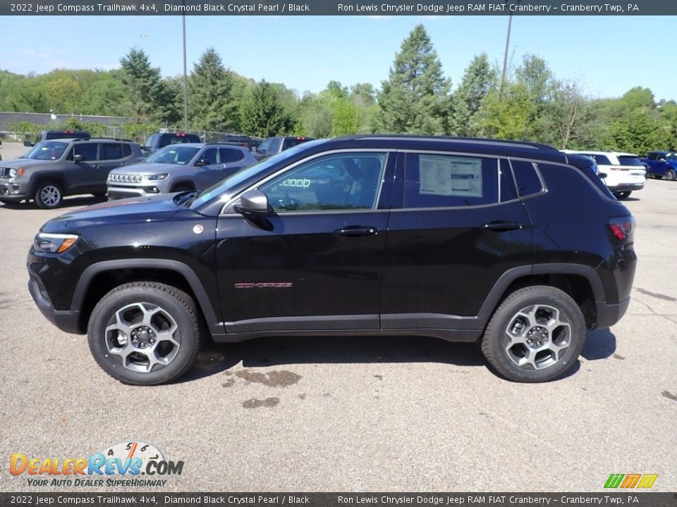 2022 Jeep Compass Trailhawk 4x4 Diamond Black Crystal Pearl / Black Photo #2