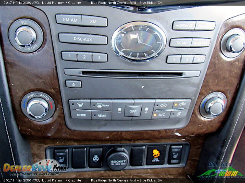 Controls of 2017 Infiniti QX80 AWD Photo #24