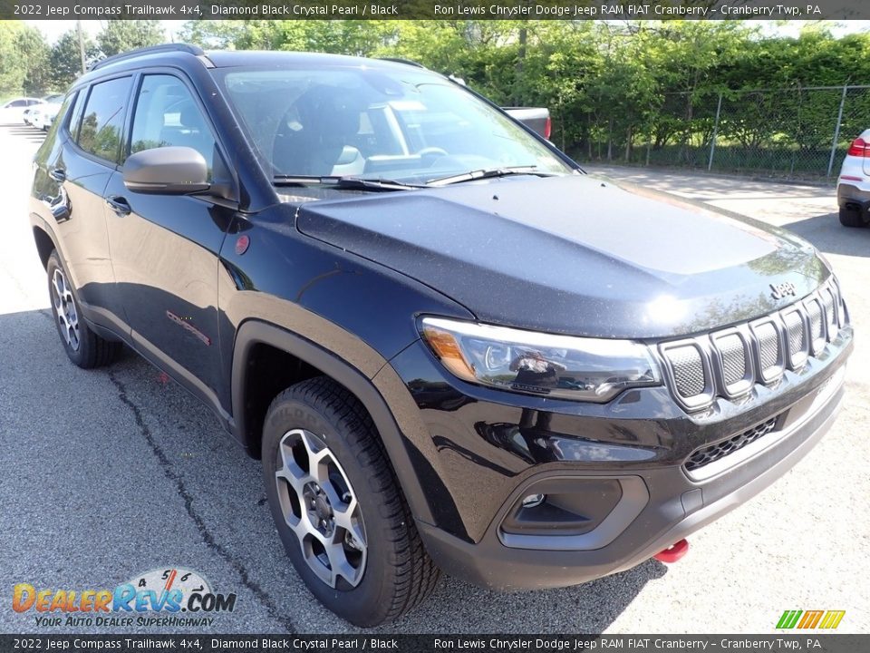 2022 Jeep Compass Trailhawk 4x4 Diamond Black Crystal Pearl / Black Photo #7