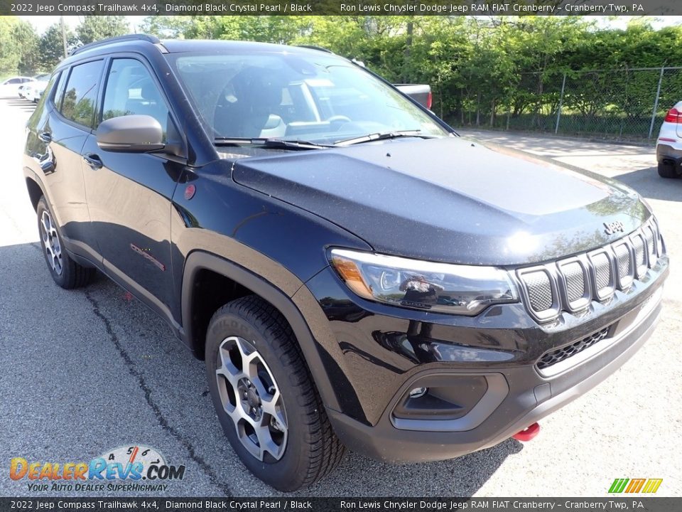 2022 Jeep Compass Trailhawk 4x4 Diamond Black Crystal Pearl / Black Photo #7