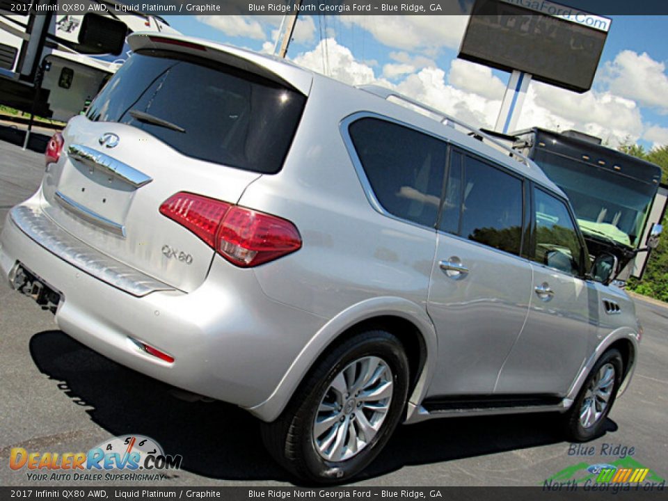 2017 Infiniti QX80 AWD Liquid Platinum / Graphite Photo #29