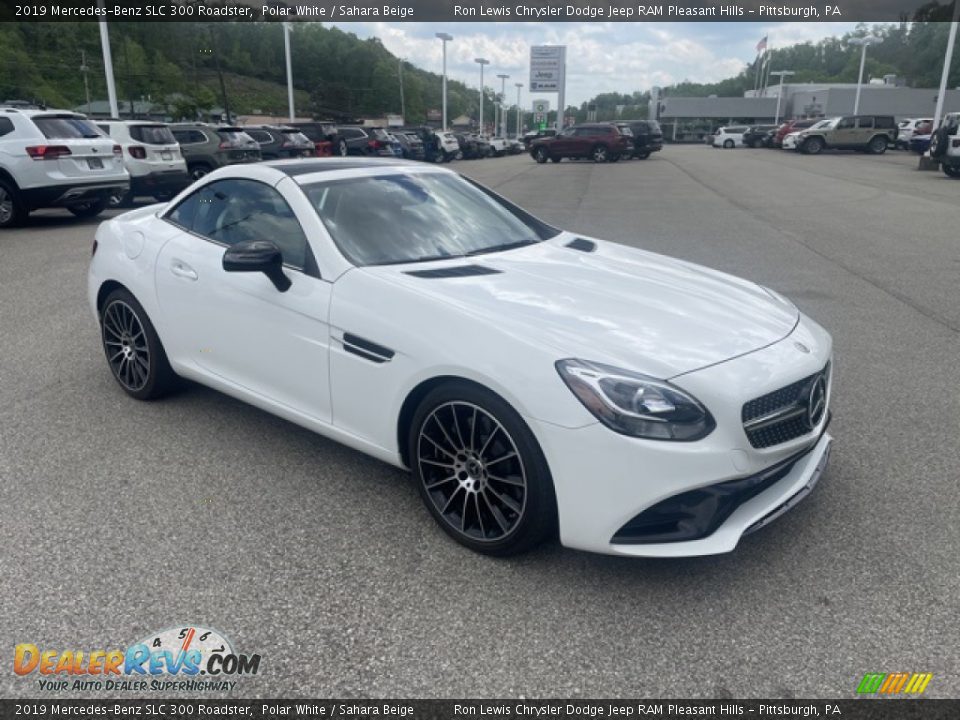 Front 3/4 View of 2019 Mercedes-Benz SLC 300 Roadster Photo #1