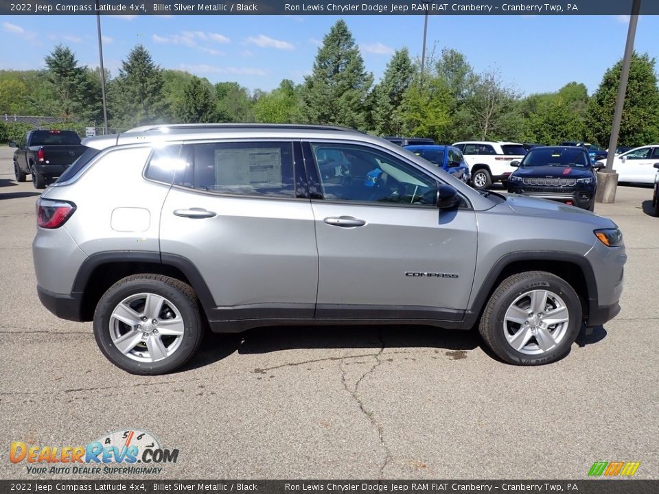 2022 Jeep Compass Latitude 4x4 Billet Silver Metallic / Black Photo #6