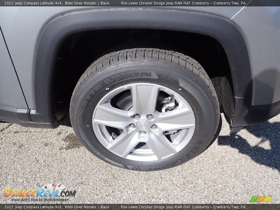 2022 Jeep Compass Latitude 4x4 Billet Silver Metallic / Black Photo #9