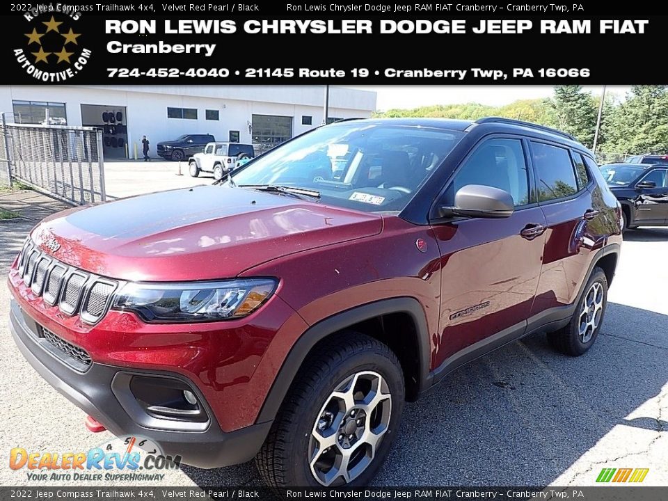 2022 Jeep Compass Trailhawk 4x4 Velvet Red Pearl / Black Photo #1