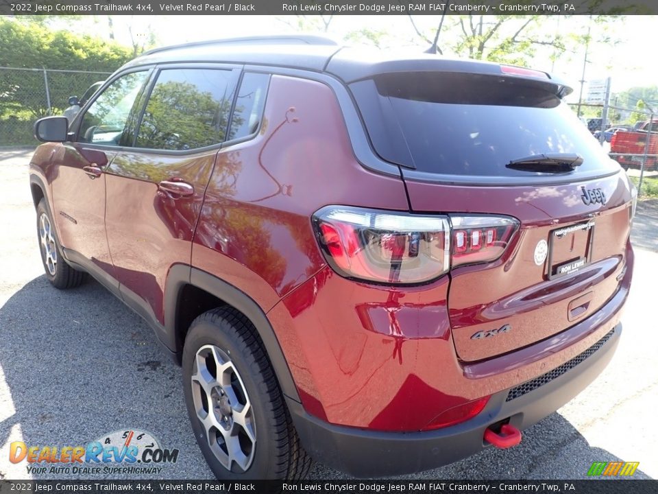 2022 Jeep Compass Trailhawk 4x4 Velvet Red Pearl / Black Photo #3