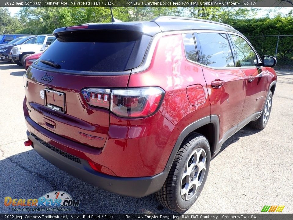 2022 Jeep Compass Trailhawk 4x4 Velvet Red Pearl / Black Photo #5