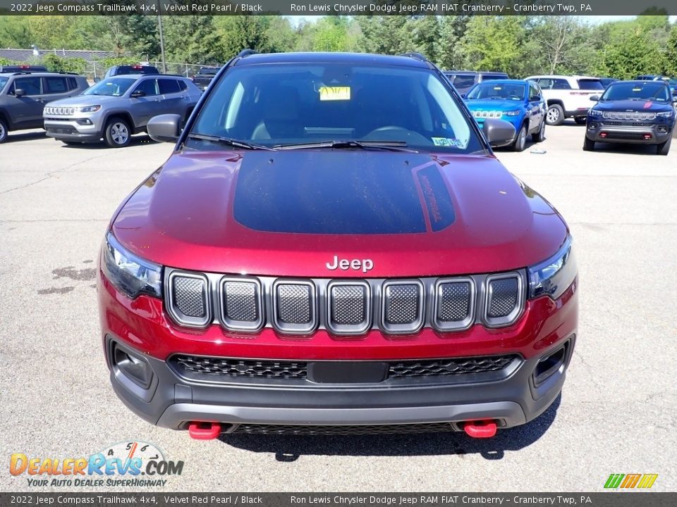 2022 Jeep Compass Trailhawk 4x4 Velvet Red Pearl / Black Photo #8