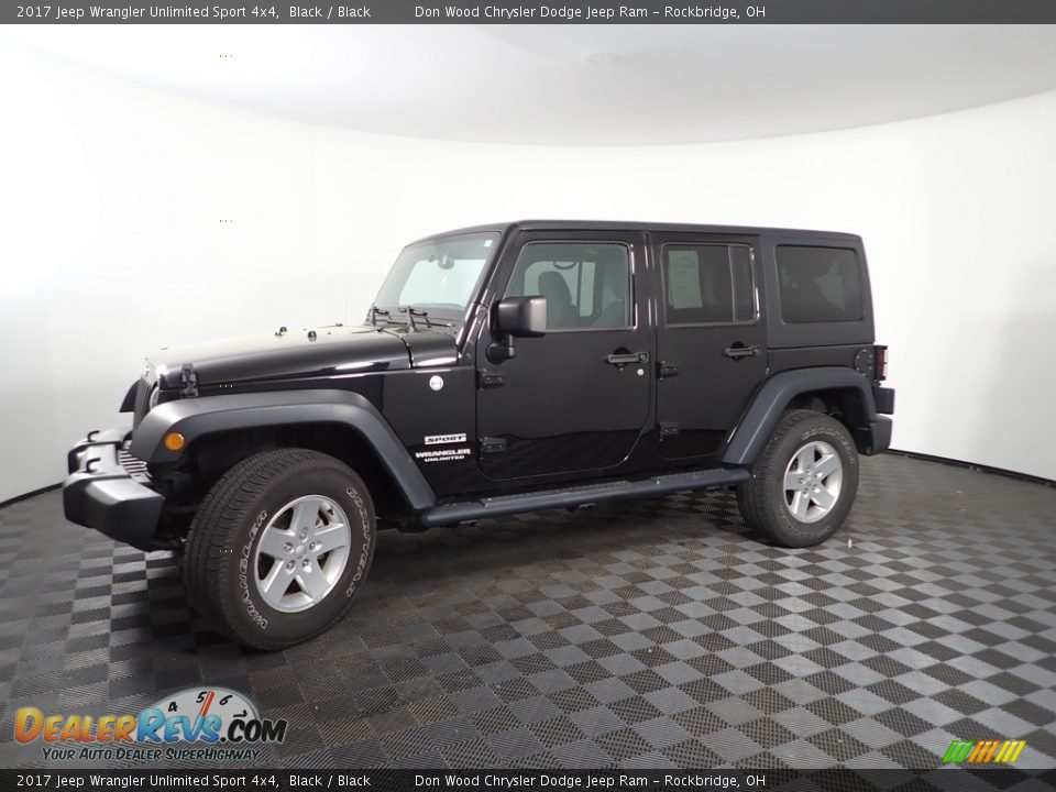 2017 Jeep Wrangler Unlimited Sport 4x4 Black / Black Photo #4