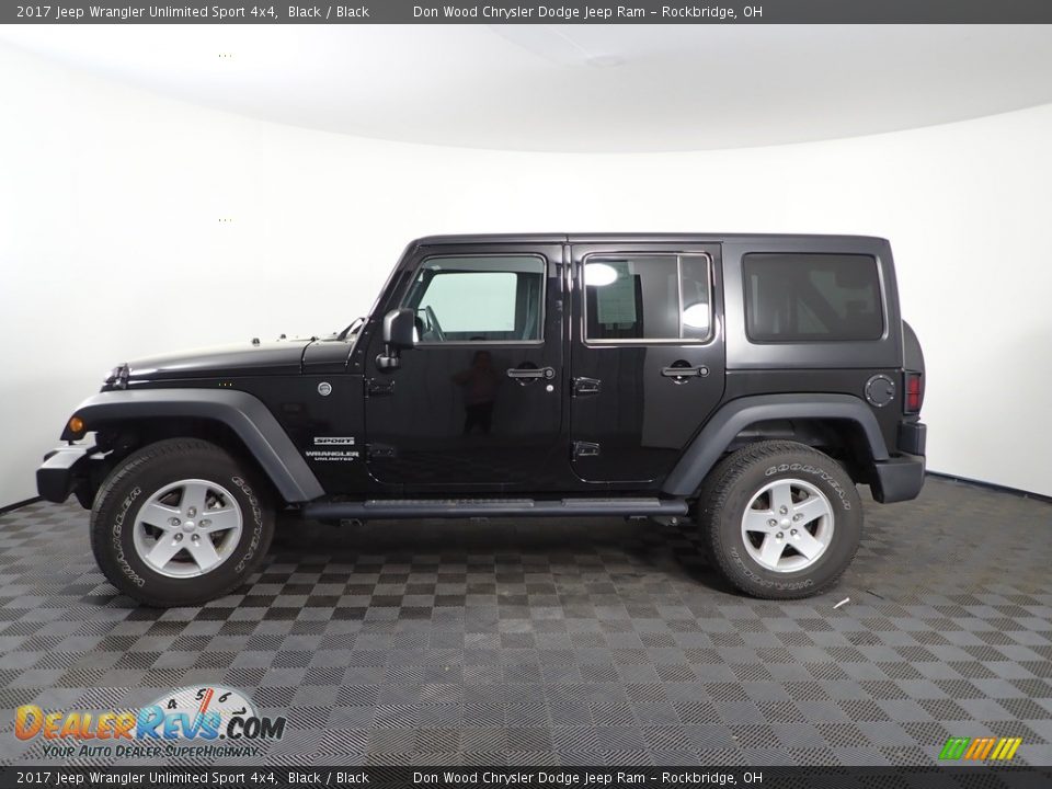 2017 Jeep Wrangler Unlimited Sport 4x4 Black / Black Photo #5