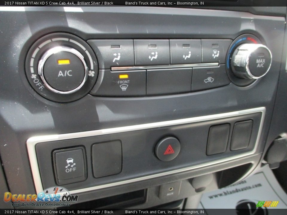 Controls of 2017 Nissan TITAN XD S Crew Cab 4x4 Photo #20
