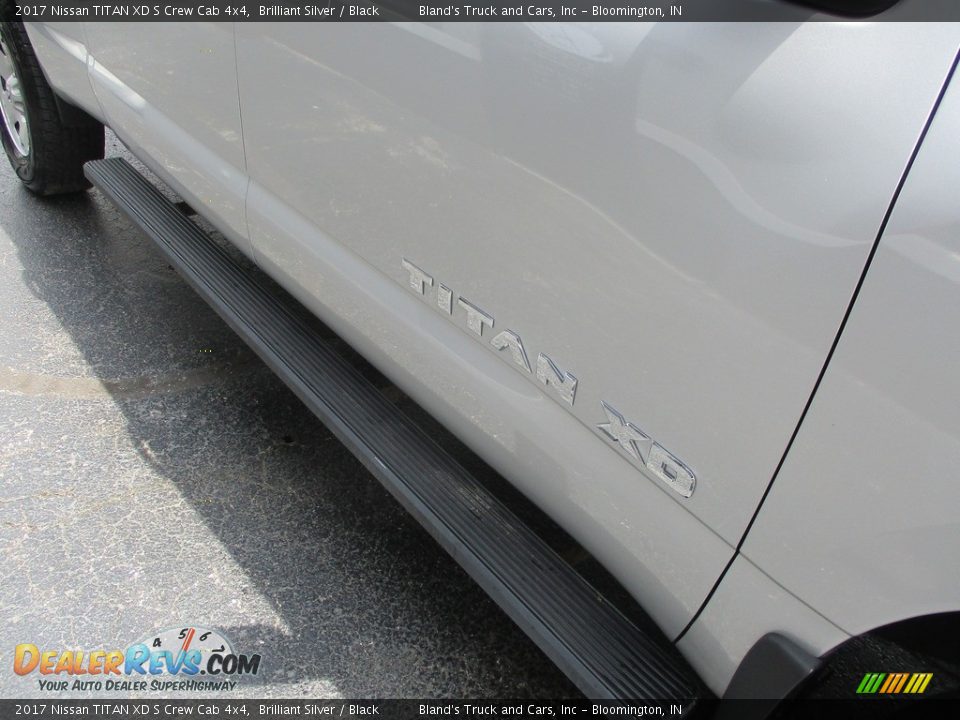 2017 Nissan TITAN XD S Crew Cab 4x4 Brilliant Silver / Black Photo #24