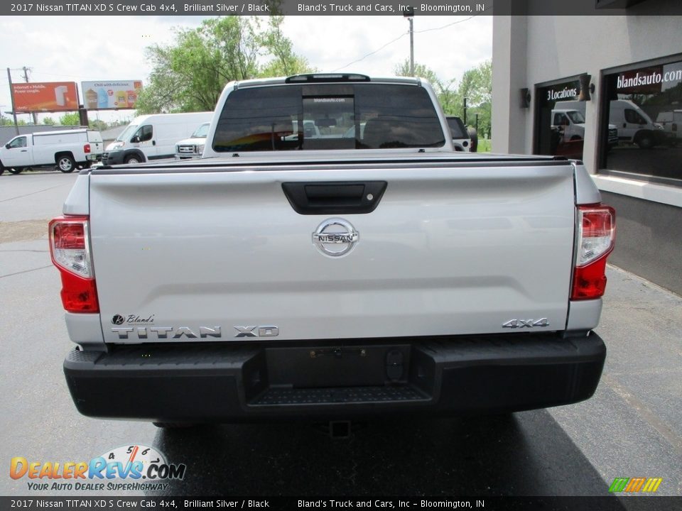 2017 Nissan TITAN XD S Crew Cab 4x4 Brilliant Silver / Black Photo #25