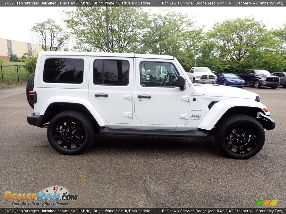 2022 Jeep Wrangler Unlimited Sahara 4XE Hybrid Bright White / Black/Dark Saddle Photo #6