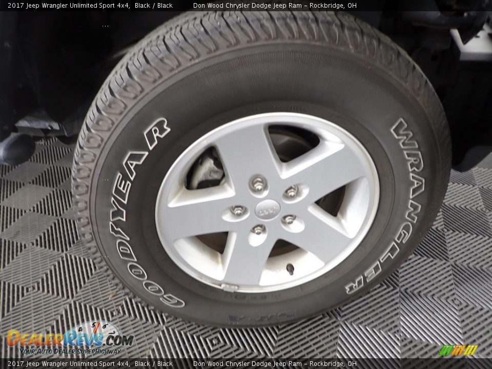 2017 Jeep Wrangler Unlimited Sport 4x4 Black / Black Photo #29