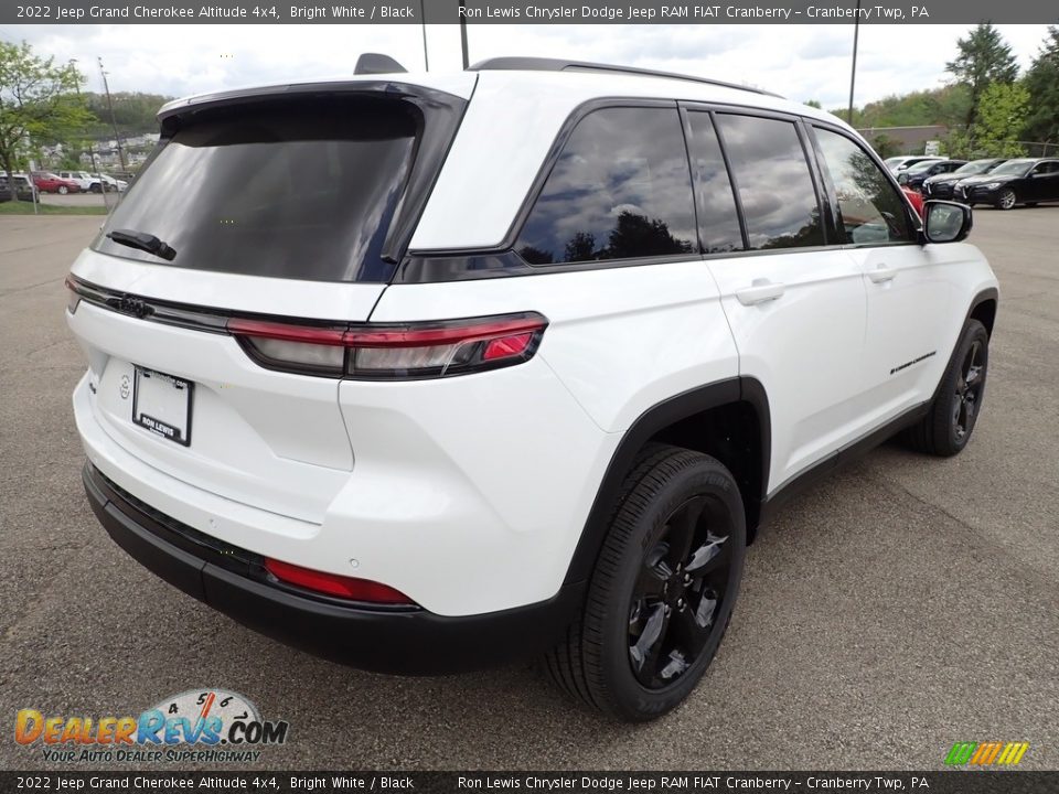 2022 Jeep Grand Cherokee Altitude 4x4 Bright White / Black Photo #5