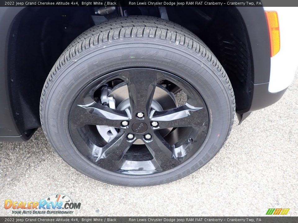 2022 Jeep Grand Cherokee Altitude 4x4 Wheel Photo #9