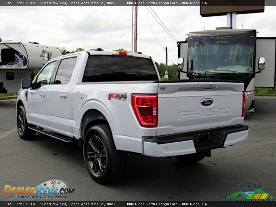 2022 Ford F150 XLT SuperCrew 4x4 Space White Metallic / Black Photo #3