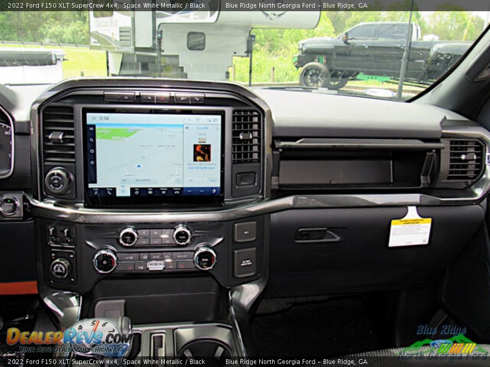 2022 Ford F150 XLT SuperCrew 4x4 Space White Metallic / Black Photo #16