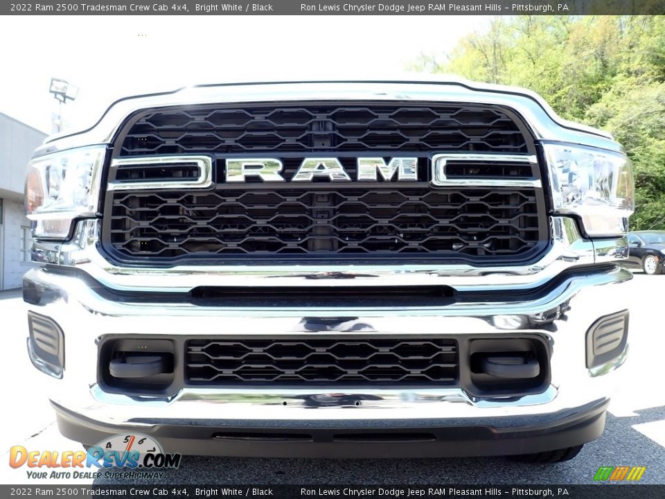 2022 Ram 2500 Tradesman Crew Cab 4x4 Bright White / Black Photo #8