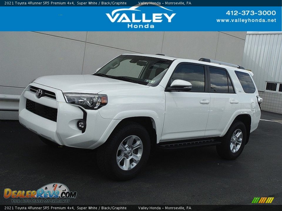 2021 Toyota 4Runner SR5 Premium 4x4 Super White / Black/Graphite Photo #1