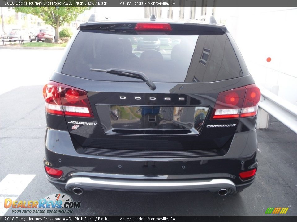 2018 Dodge Journey Crossroad AWD Pitch Black / Black Photo #9