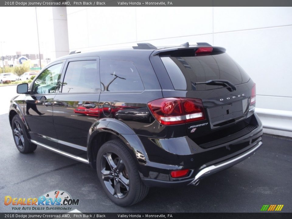 2018 Dodge Journey Crossroad AWD Pitch Black / Black Photo #11