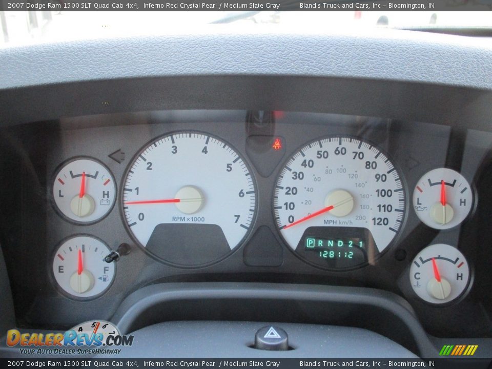 2007 Dodge Ram 1500 SLT Quad Cab 4x4 Inferno Red Crystal Pearl / Medium Slate Gray Photo #14
