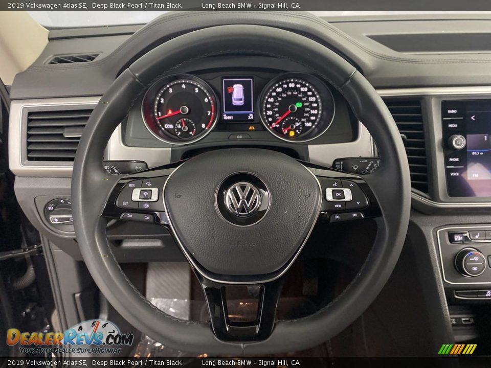2019 Volkswagen Atlas SE Deep Black Pearl / Titan Black Photo #16