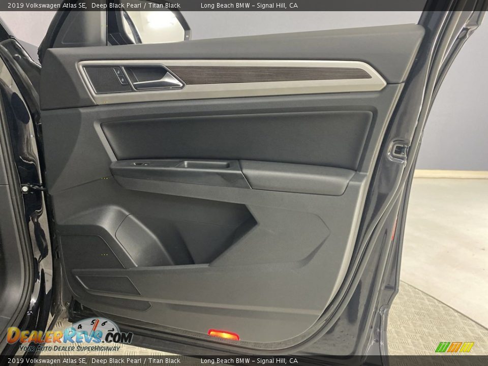 2019 Volkswagen Atlas SE Deep Black Pearl / Titan Black Photo #27