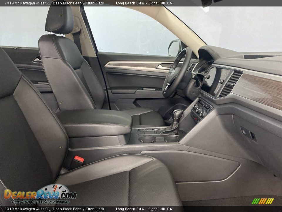 2019 Volkswagen Atlas SE Deep Black Pearl / Titan Black Photo #29