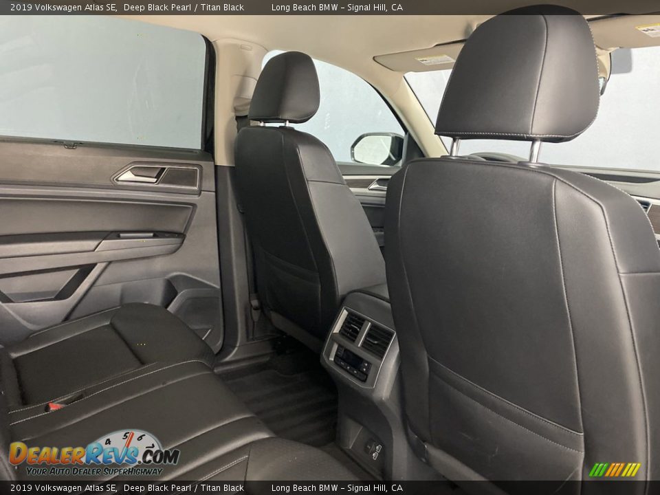 2019 Volkswagen Atlas SE Deep Black Pearl / Titan Black Photo #31