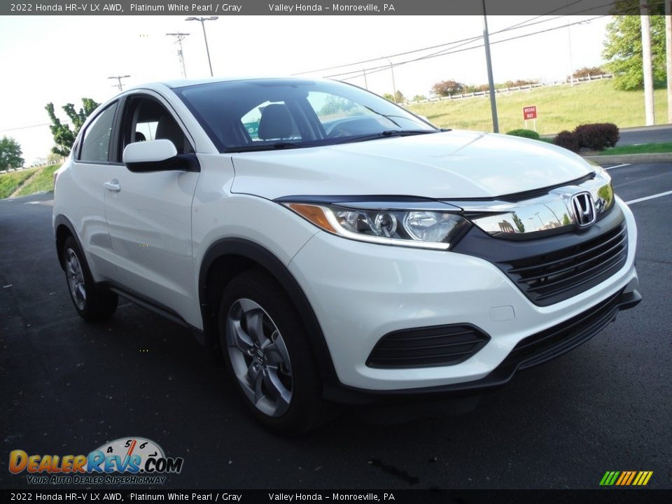 2022 Honda HR-V LX AWD Platinum White Pearl / Gray Photo #5