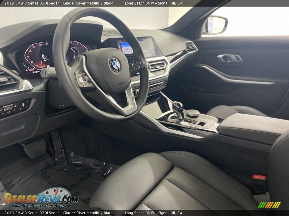 2019 BMW 3 Series 330i Sedan Glacier Silver Metallic / Black Photo #15