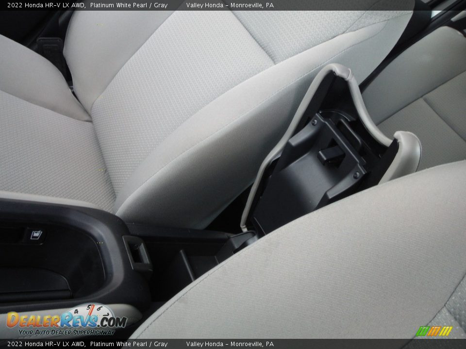 2022 Honda HR-V LX AWD Platinum White Pearl / Gray Photo #24