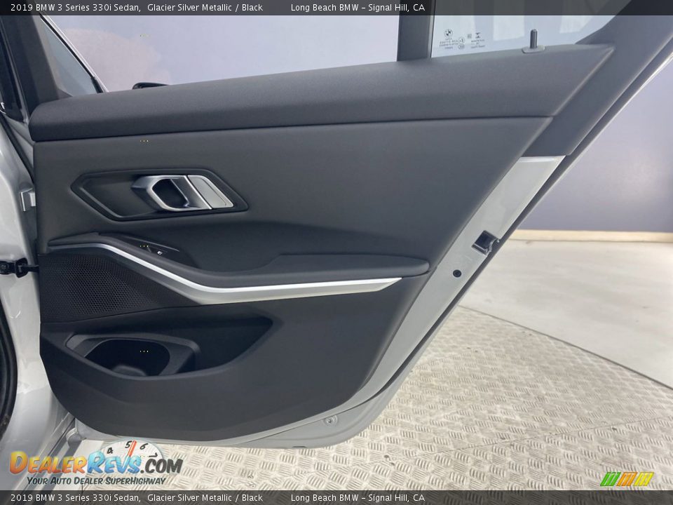 2019 BMW 3 Series 330i Sedan Glacier Silver Metallic / Black Photo #34