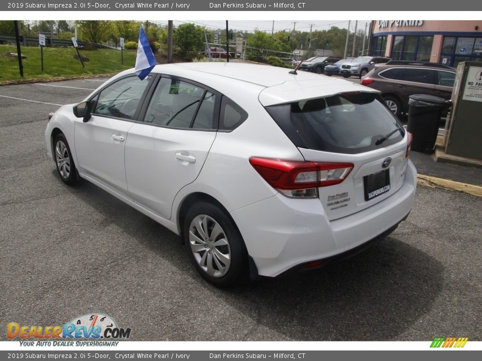 2019 Subaru Impreza 2.0i 5-Door Crystal White Pearl / Ivory Photo #7