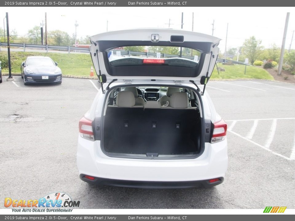 2019 Subaru Impreza 2.0i 5-Door Crystal White Pearl / Ivory Photo #13