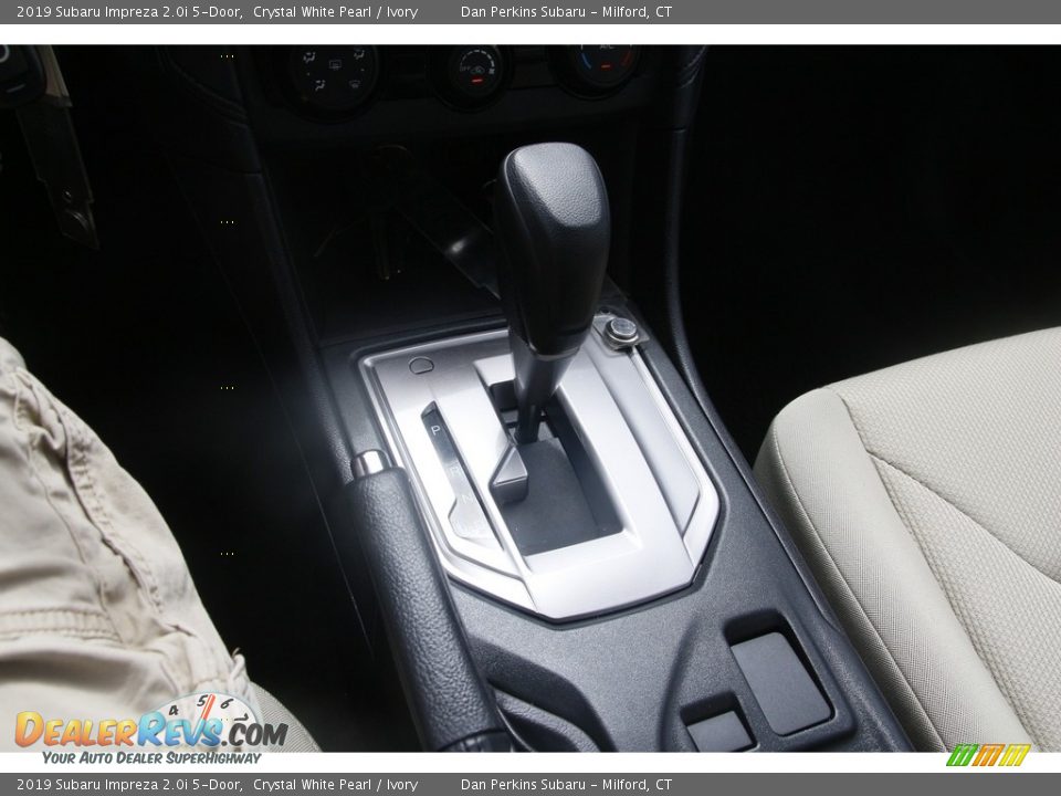 2019 Subaru Impreza 2.0i 5-Door Crystal White Pearl / Ivory Photo #21