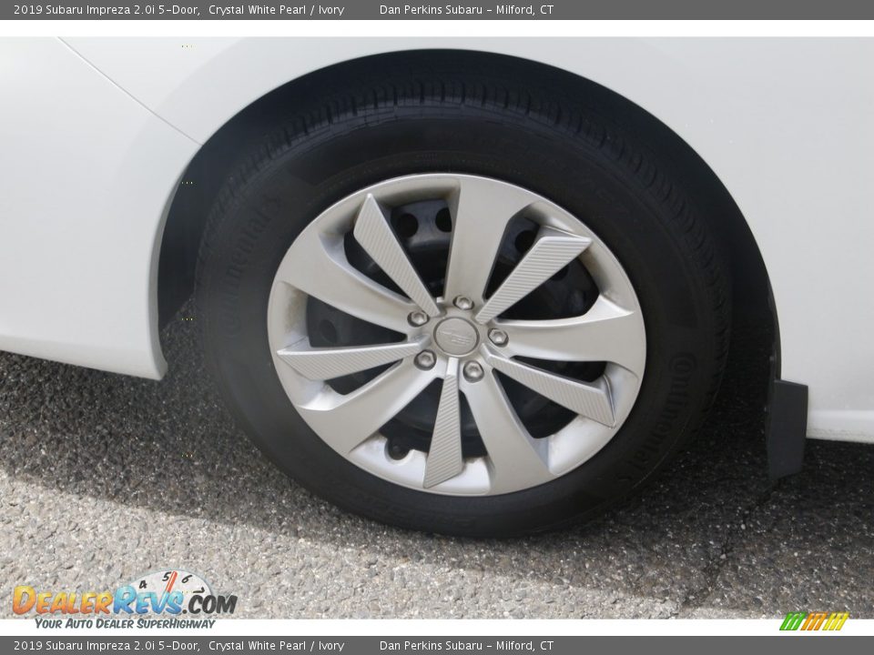 2019 Subaru Impreza 2.0i 5-Door Crystal White Pearl / Ivory Photo #22