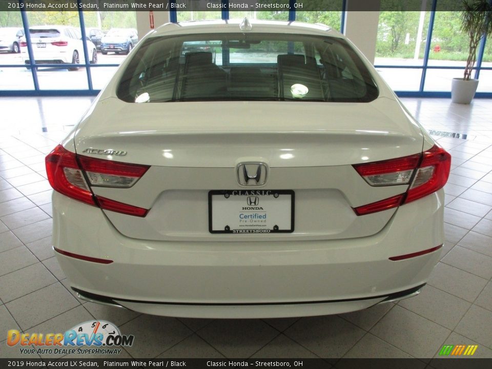 2019 Honda Accord LX Sedan Platinum White Pearl / Black Photo #8