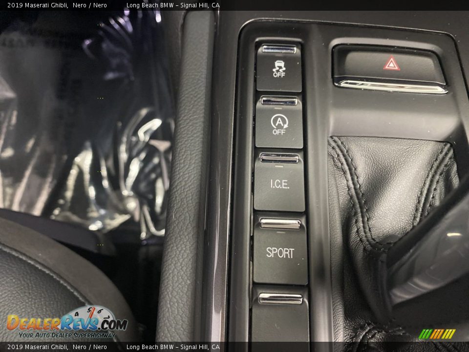 Controls of 2019 Maserati Ghibli  Photo #27