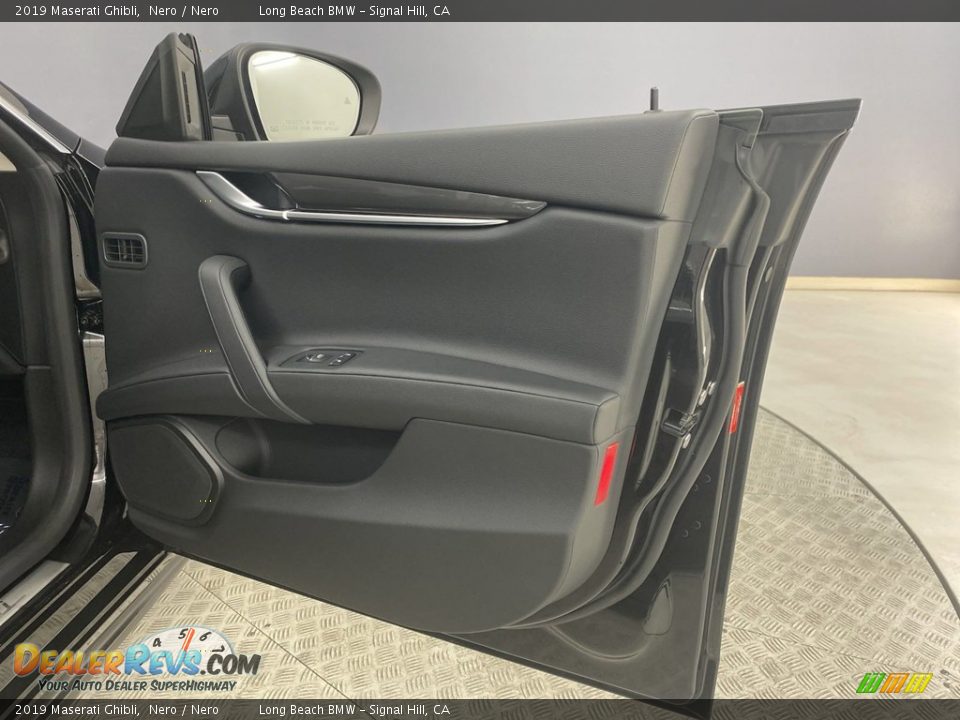 Door Panel of 2019 Maserati Ghibli  Photo #31