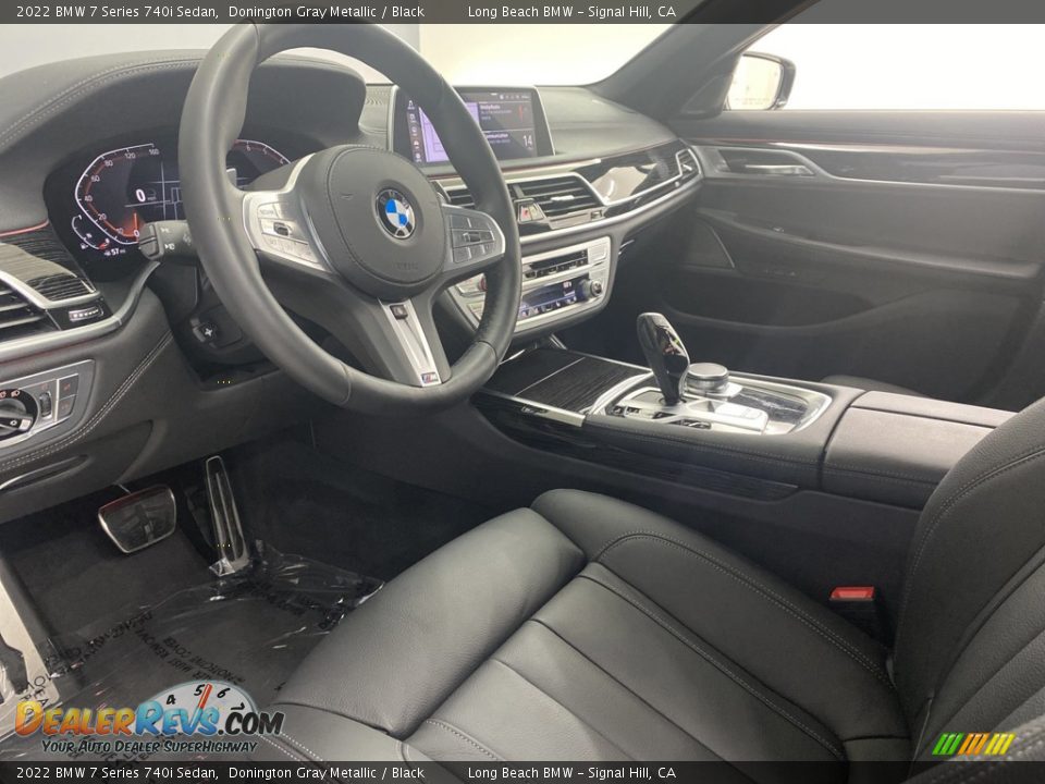 Black Interior - 2022 BMW 7 Series 740i Sedan Photo #10