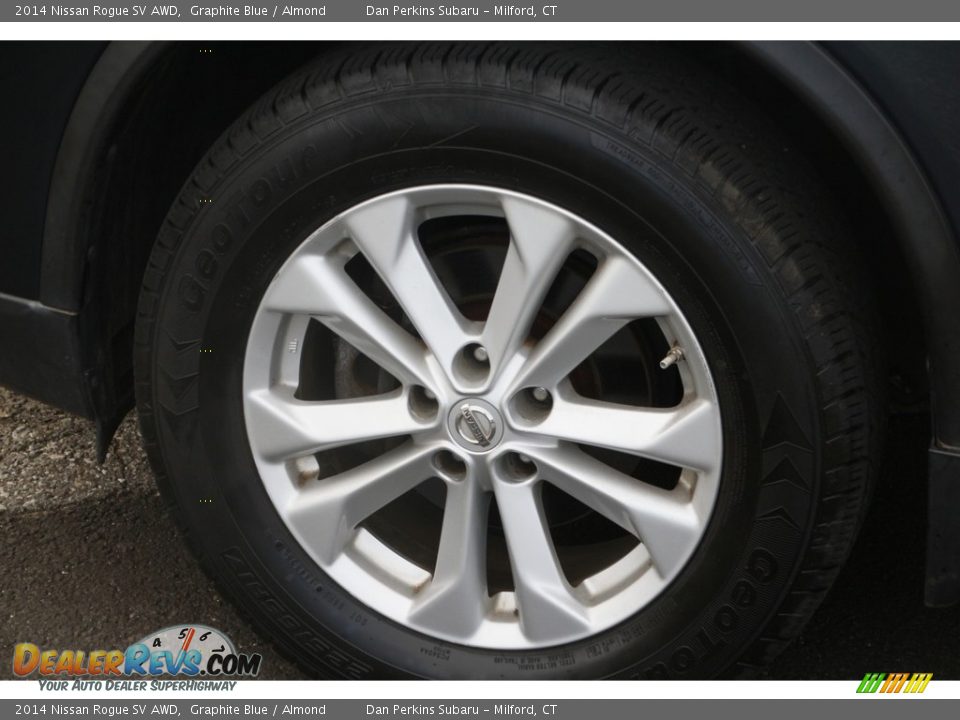 2014 Nissan Rogue SV AWD Graphite Blue / Almond Photo #17