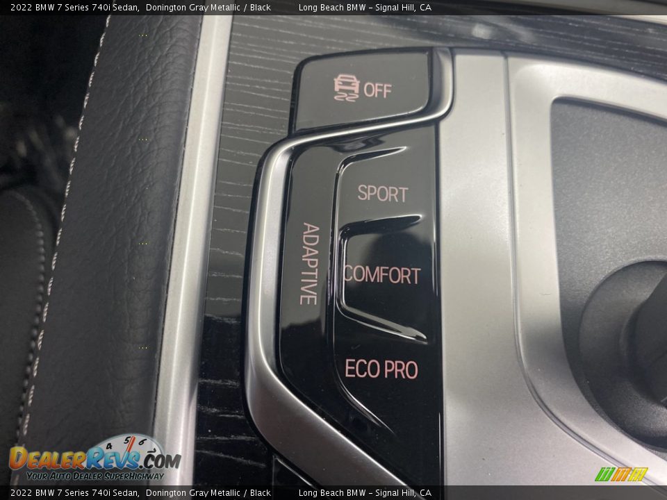 Controls of 2022 BMW 7 Series 740i Sedan Photo #22
