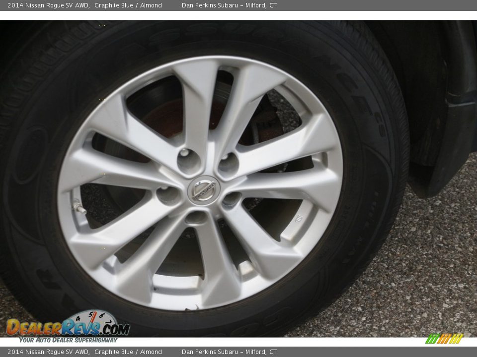 2014 Nissan Rogue SV AWD Graphite Blue / Almond Photo #20