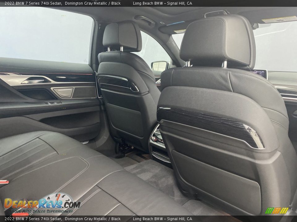 Rear Seat of 2022 BMW 7 Series 740i Sedan Photo #30