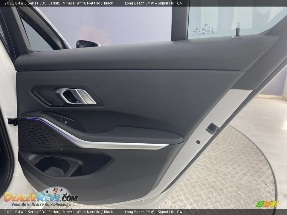2021 BMW 3 Series 330i Sedan Mineral White Metallic / Black Photo #34